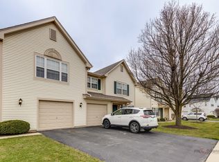 2509 Dickens Dr, Aurora, IL 60503