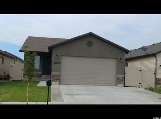 1681 E Shadow Dr, Eagle Mountain, UT 84005