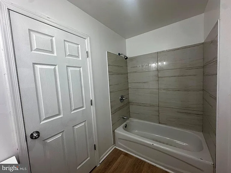 1813 N Gratz St — Photo 16
