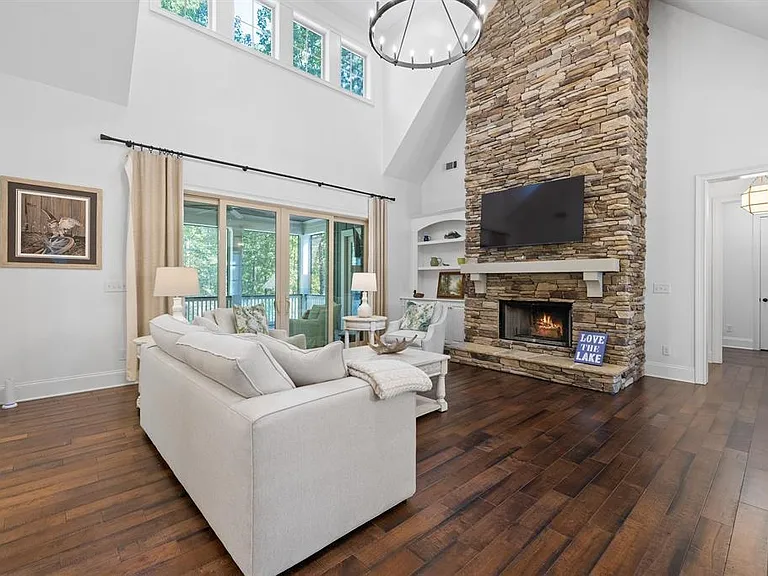 1020 Bridle Bit Ln — Photo 13