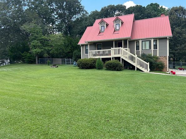 605 Cherokee Cir