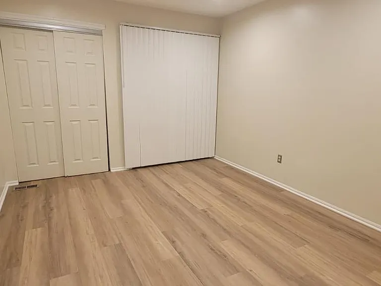 24 Cotoneaster Ct — Photo 8