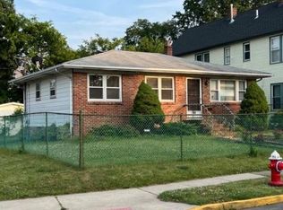 101 W 17th St #1, Linden, NJ 07036
