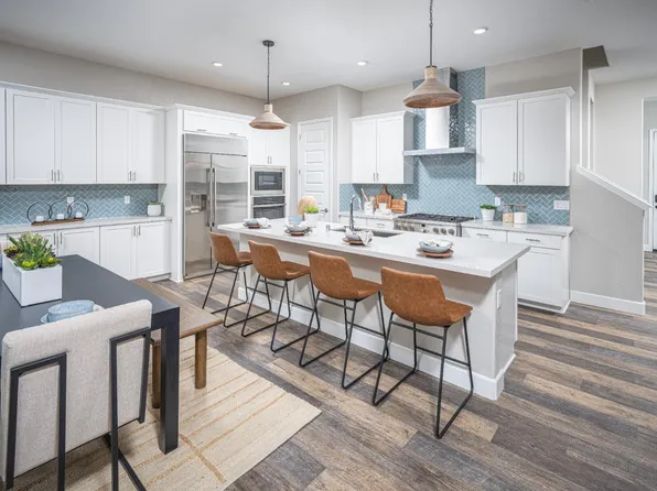 5077 Brooks Cir, Folsom, CA 95630