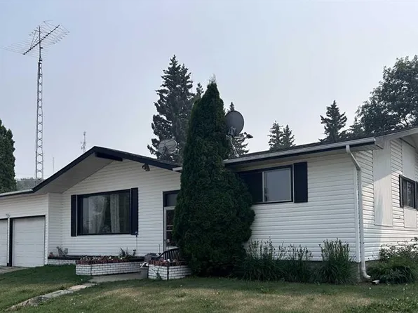 4739 N 53rd St, Innisfree, AB T0B 3T0
