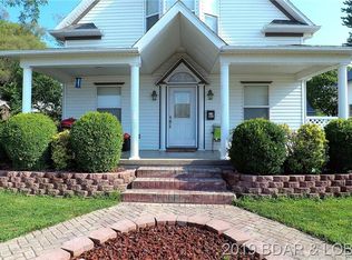105 W 1st St, Eldon, MO 65026