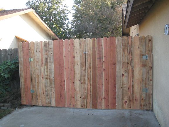 Park RV or Boat behind this gate