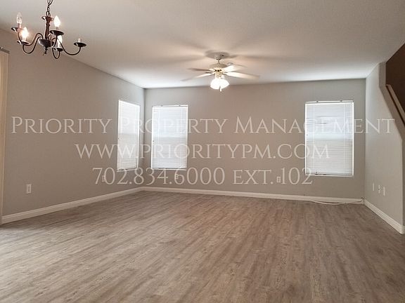 3rd image of 4132 Lady Burton St
