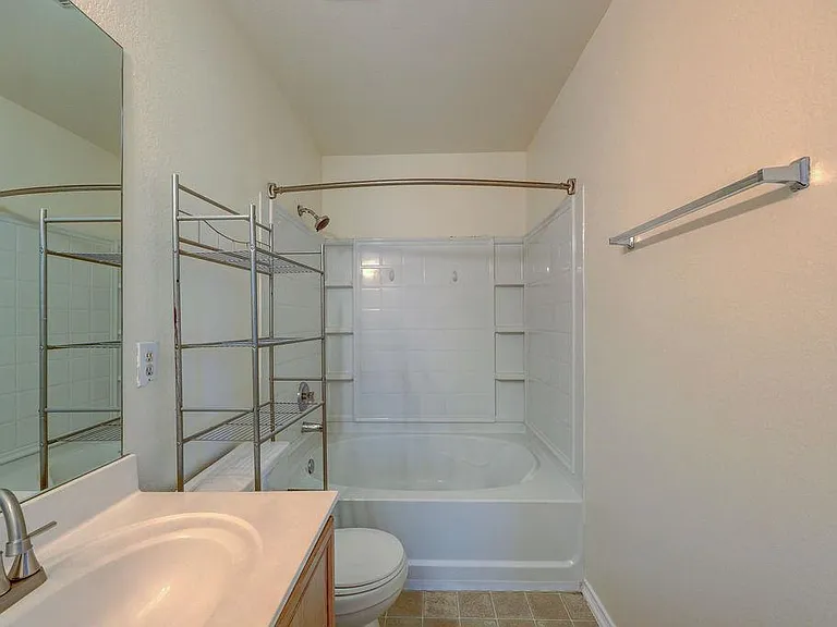 129 Dove Song Dr — Photo 23