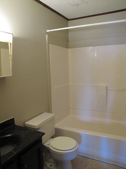 2nd image of 218 Huffman St APT 7