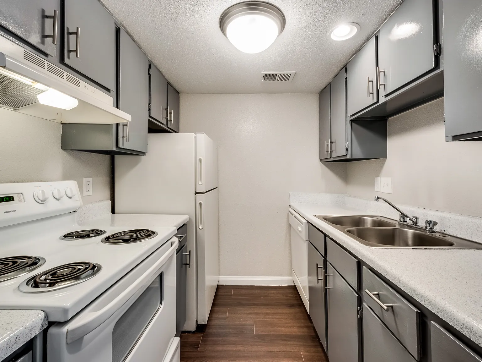 Savan Villas Apartments — Photo 3