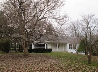 14 E 1st St, Boiling Springs, PA 17007