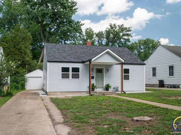 922 SW Medford Ave, Topeka, KS 66606
