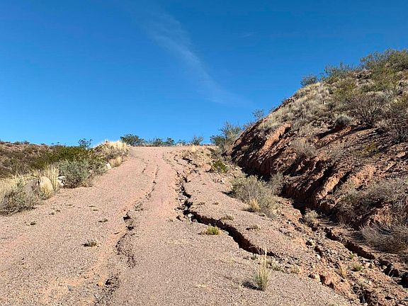 5A05DF35-FA14-49A2-A462-2B542B59D927