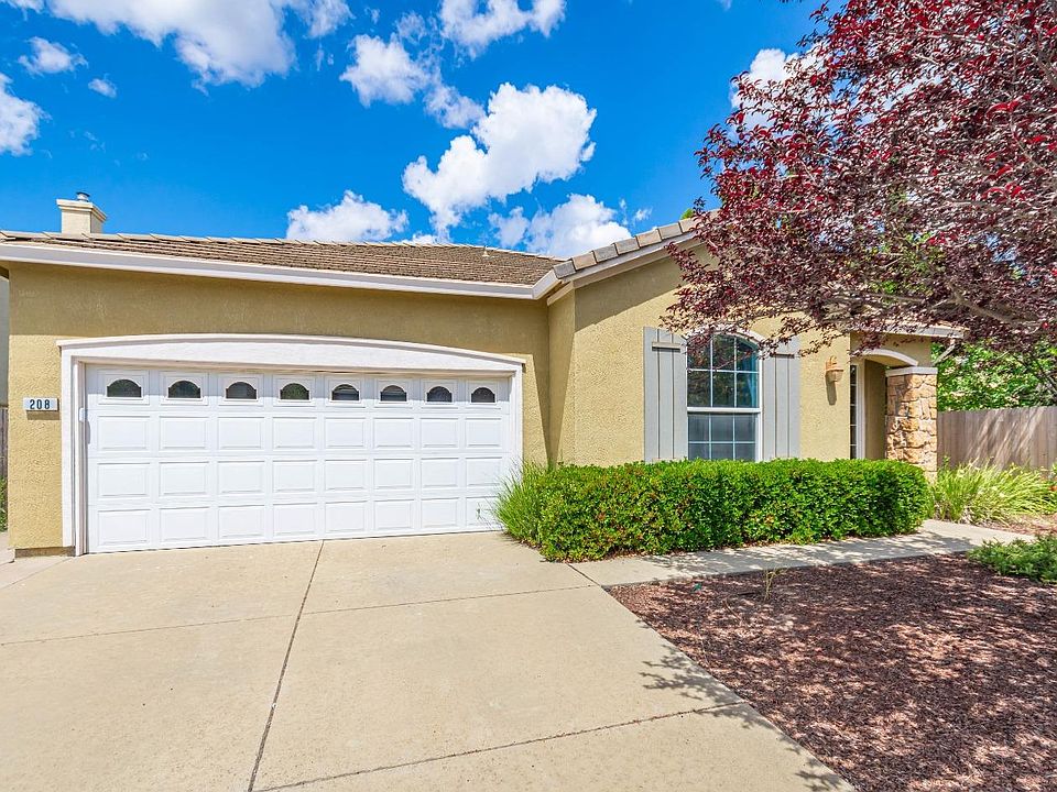 1st image of 208 Amatrene Ct