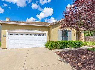208 Amatrene Ct, Roseville, CA 95747