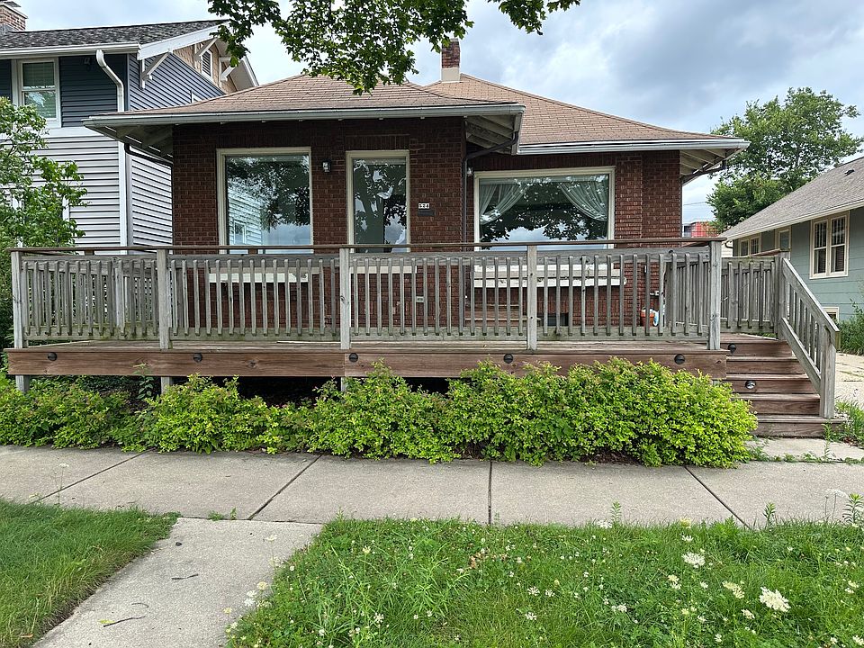 1st image of 524 W Shore Dr
