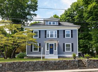 157 Sandwich St, Plymouth, MA 02360