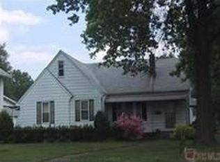 1003 4th St NW, New Philadelphia, OH