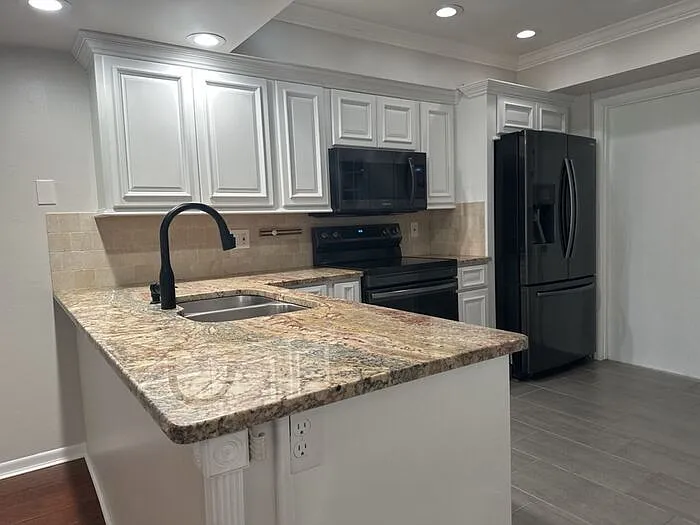 4220 Forester Ln — Photo 4