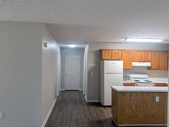 4th image of 4004 Bonfield Ct