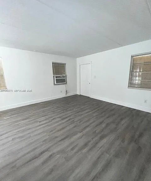 1220 NW 3rd Ct — Photo 7