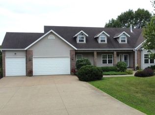 31340 383rd Ave, Bellevue, IA 52031