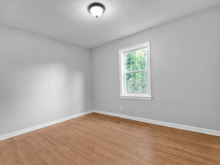3233 New York Ave — Photo 16