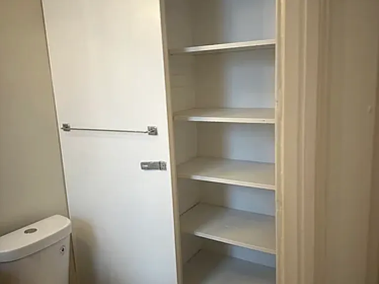 726 W Cornelia Ave #3FB — Photo 7