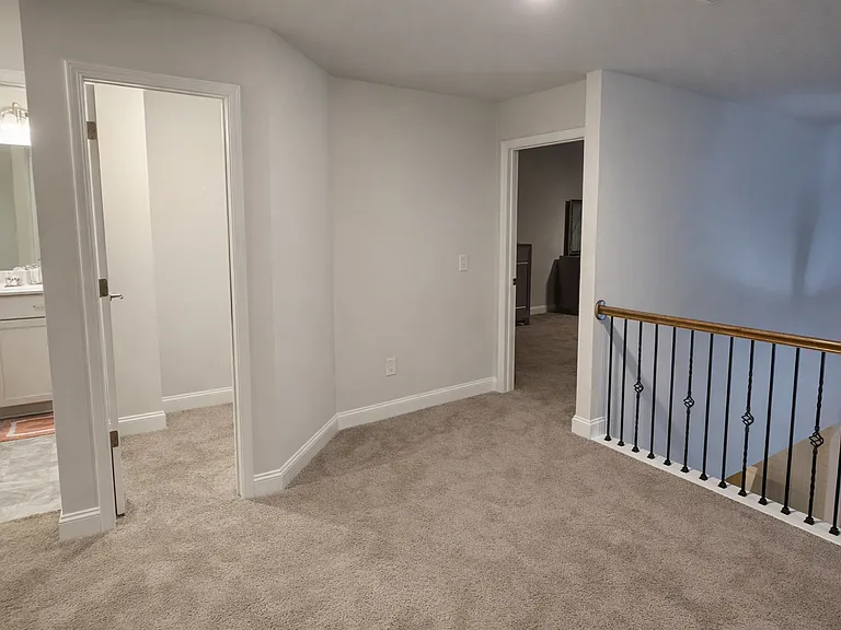 182 Hillmont Dr — Photo 39