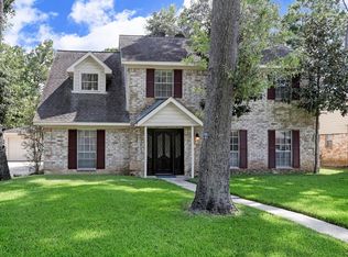 7139 Majestic Oaks Dr, Houston, TX 77040