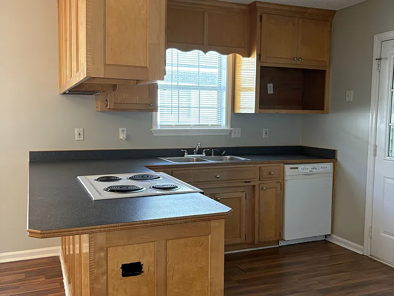 3005 Schroer Dr — Photo 6