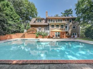 635 Kings Grant Walk, Roswell, GA 30075