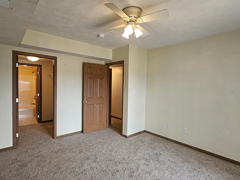 1383 Bergamont St — Photo 26