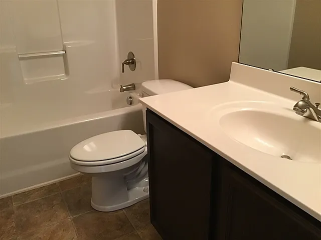 112 Summerdale Dr — Photo 11