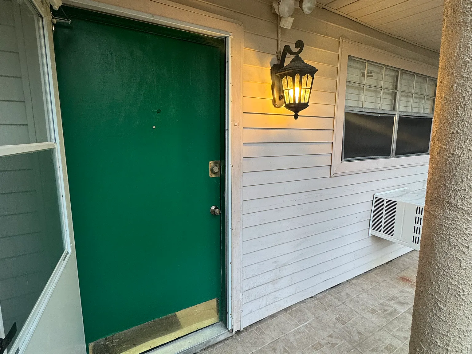 10945 Cherry Hill Ave — Photo 2