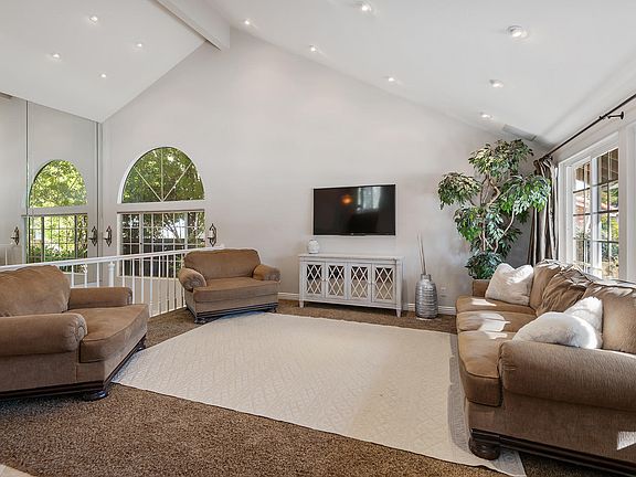 5th image of 3367 Montagne Way