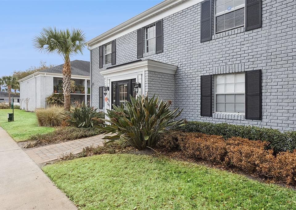 1st image of 291 LEWFIELD CIRCLE #291