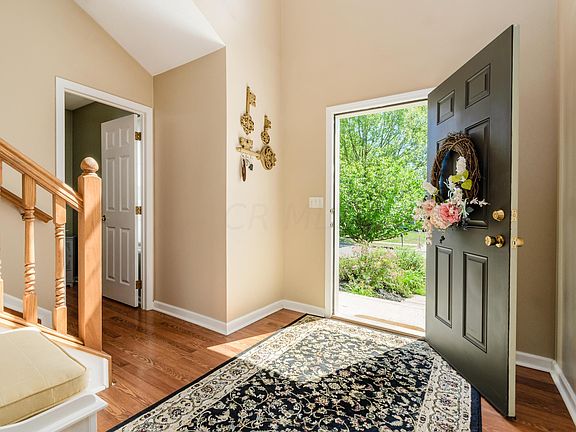 5th image of 2389 Featherwood Dr