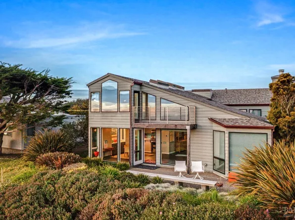 21483 Heron Drive, Bodega Bay, CA 94923