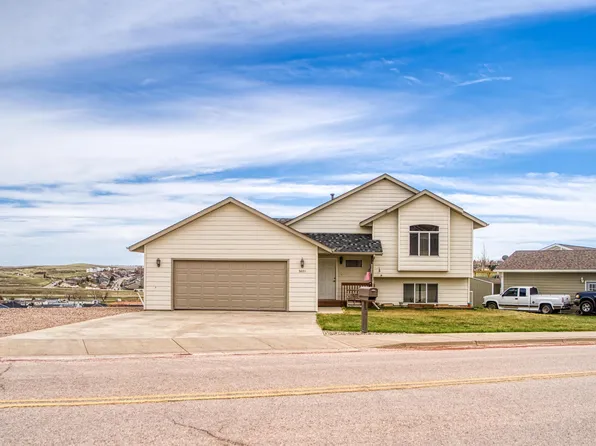3601 Foothills Blvd, Gillette, WY 82716
