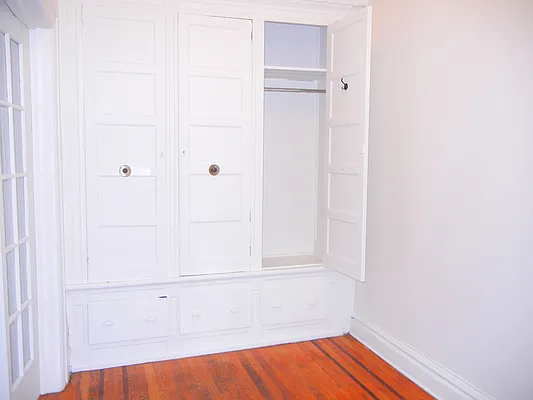 Rented by Brooklyn Heights Real Estate Inc | media 10