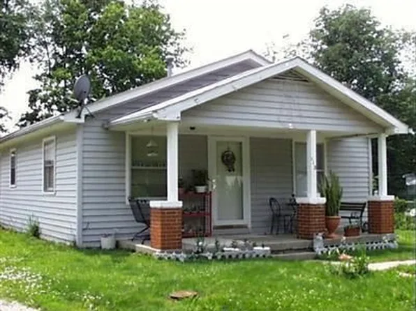 113 Martin Luther King Jr Blvd, Versailles, KY 40383