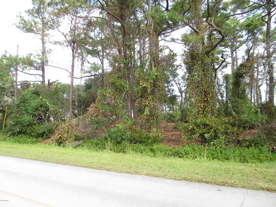 1st image of 527 Bayview Dr Lot 20