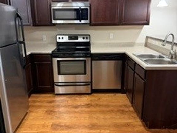 2nd image of 5001 Monona Dr #313