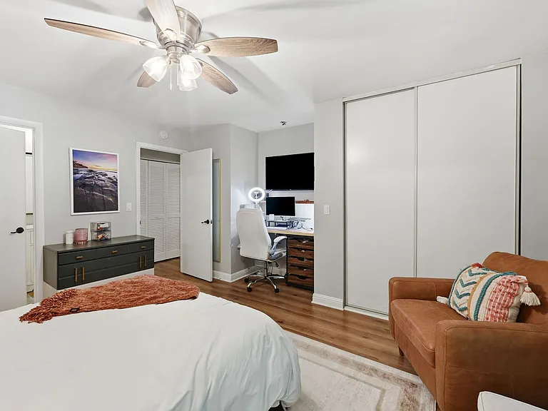 1161 Shadow Lake Cir #J — Photo 29