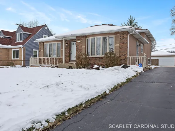 330 N Fairfield Ave, Lombard, IL 60148