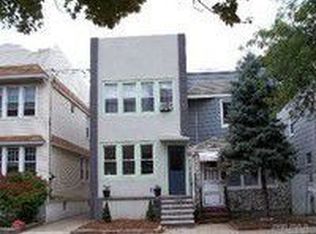 72-06 Juniper Valley Rd, Flushing, NY 11379