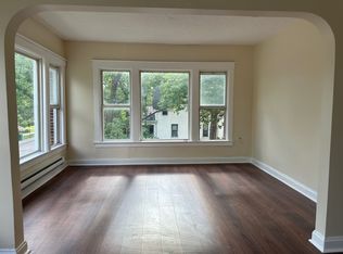 221 Hunter Ave APT 2S, Joliet, IL 60436