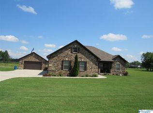 27539 Thach Rd, Athens, AL 35613
